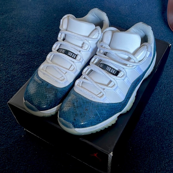 Mens Air Jordan 11 Retro Low 'Navy Snakeskin (size 11) - Picture 1 of 6